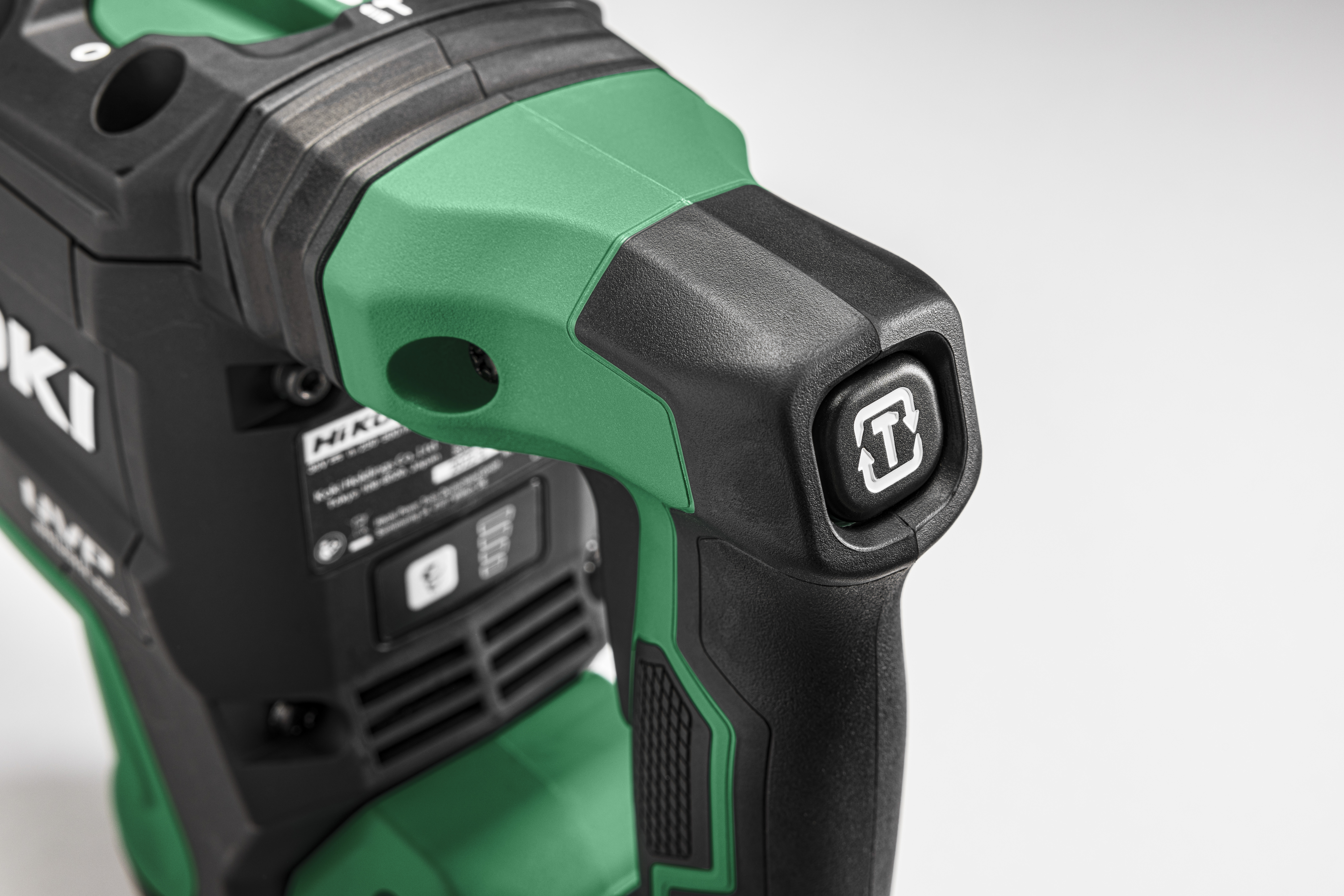 HiKOKI DH3640DA(Basic) (Transportkoffer)  Akku- Bohr- und Meißelhammer SDS-MAX 9,0 Joule