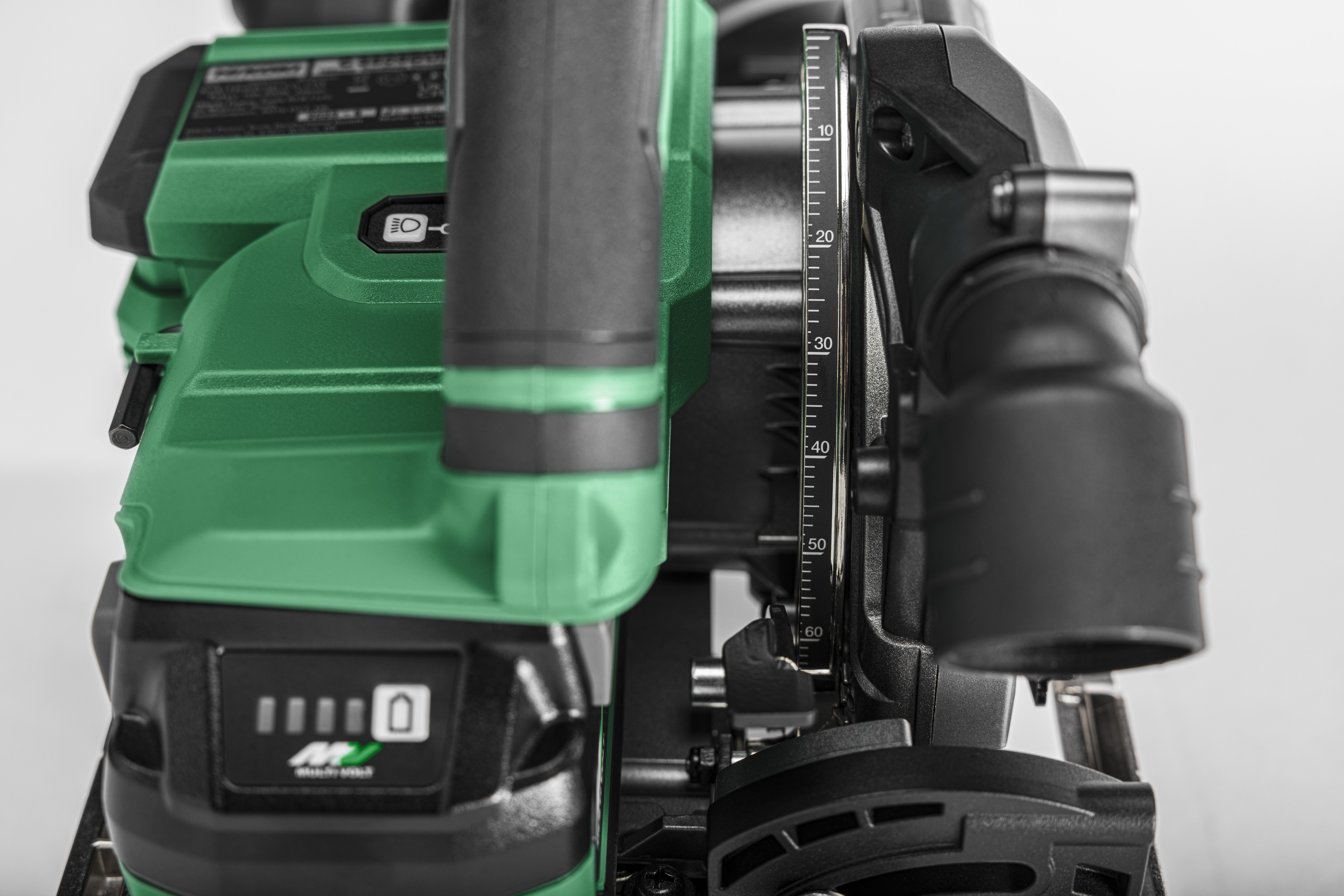 HiKOKI C3606DUM(Basic) (HSC IV) Akku Handkreissäge (brushless) automatische Power und Silent Funktion 66 mm 3,4 Kg