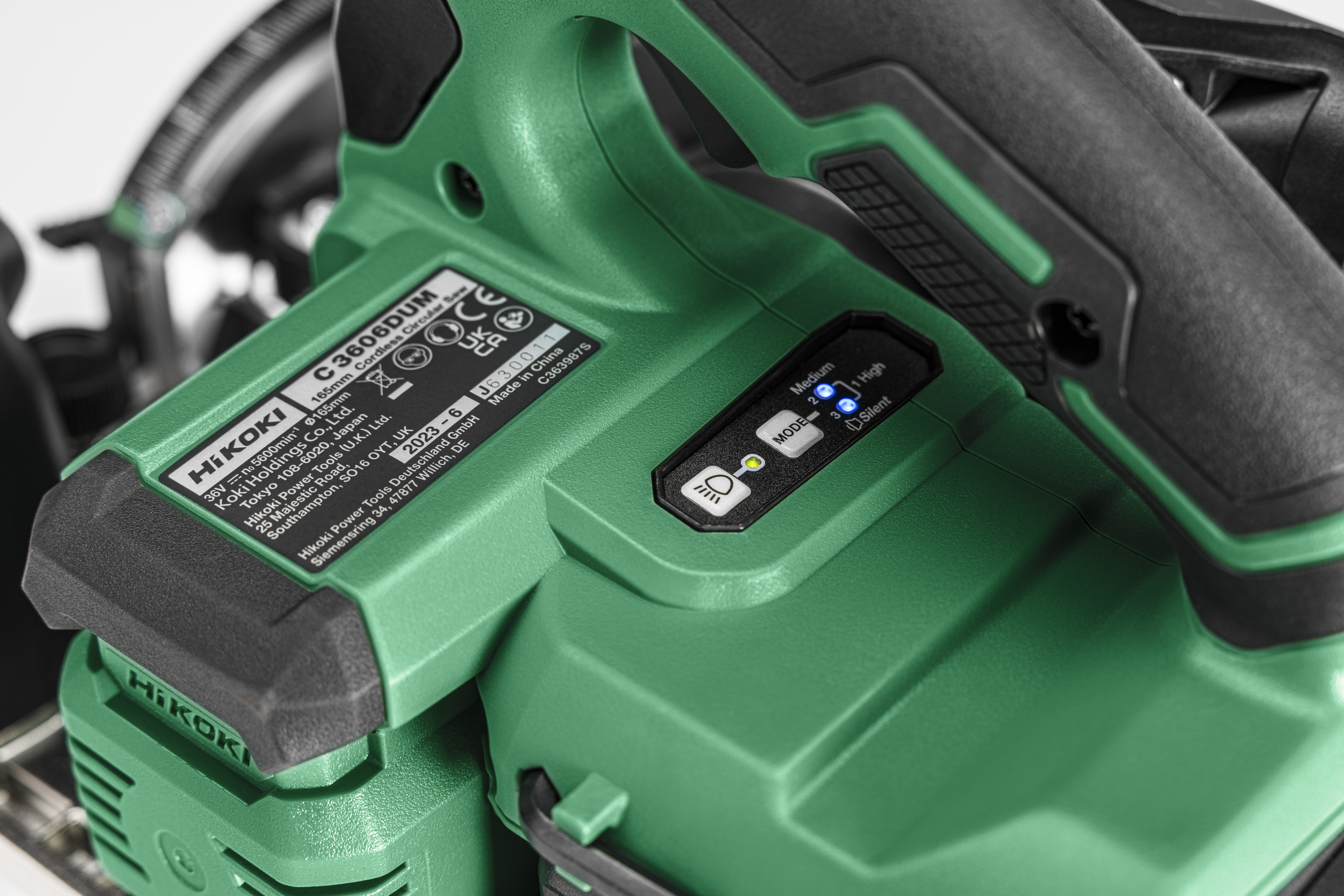 HiKOKI C3606DUM(Basic) (HSC IV) Akku Handkreissäge (brushless) automatische Power und Silent Funktion 66 mm 3,4 Kg