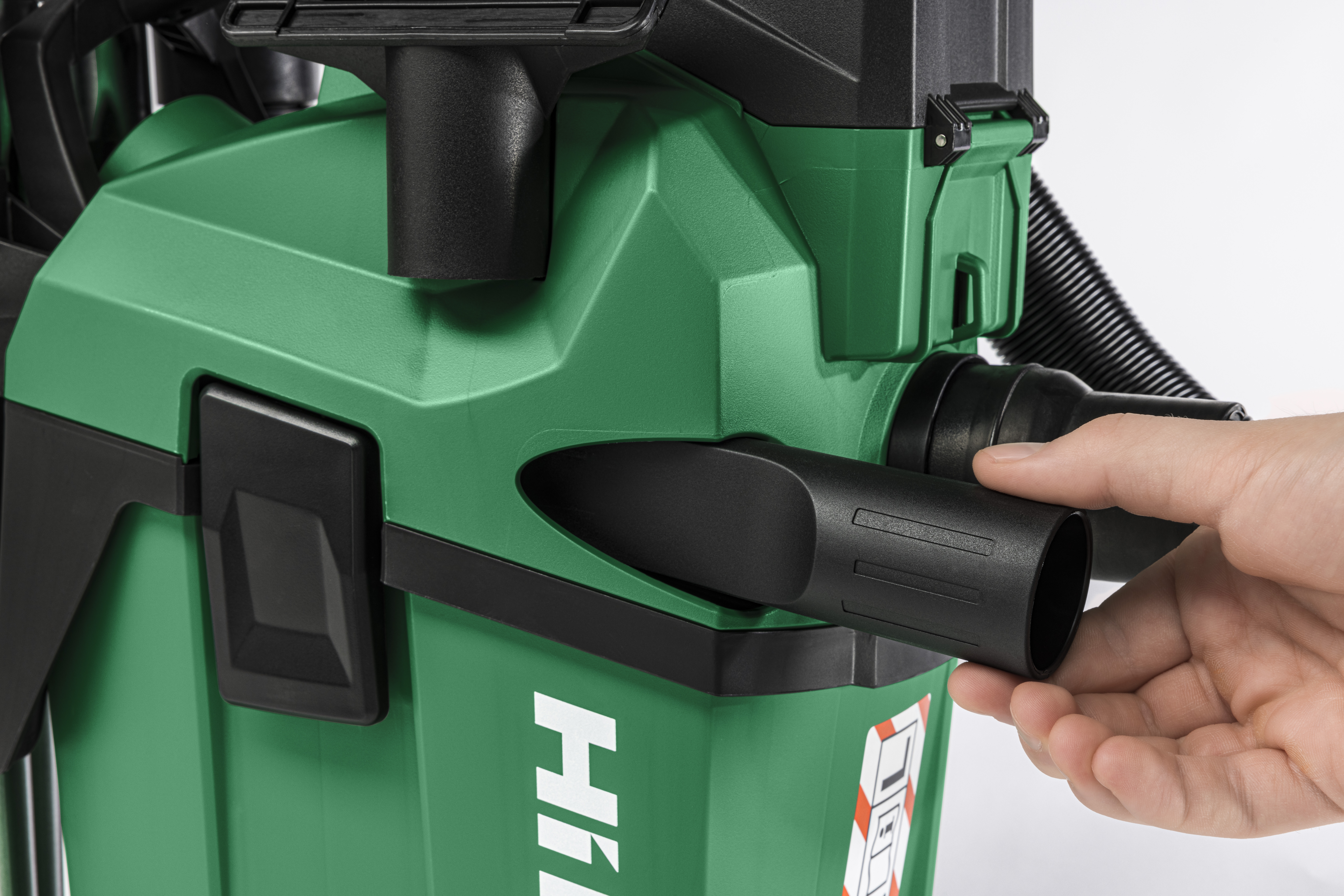 HiKOKI RP18DLA (Karton) 6 Liter, L Klasse Akku-Nass/Trockensauger 3,8 Kg