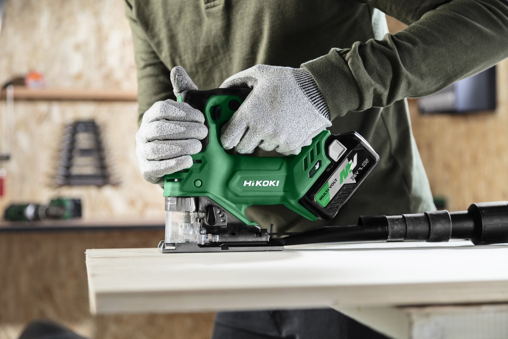 HiKOKI CJ36DA(Basic) (HSC III) Akku Stichsäge (brushless) 160 mm in Holz 2,1 Kg