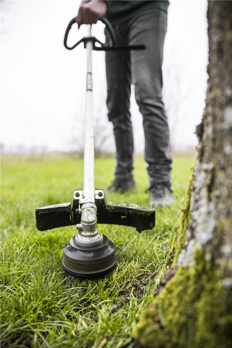 HiKOKI CG18DA(Basic) (Karton) Akku Freischneider 2,8 Kg 3 Stufen