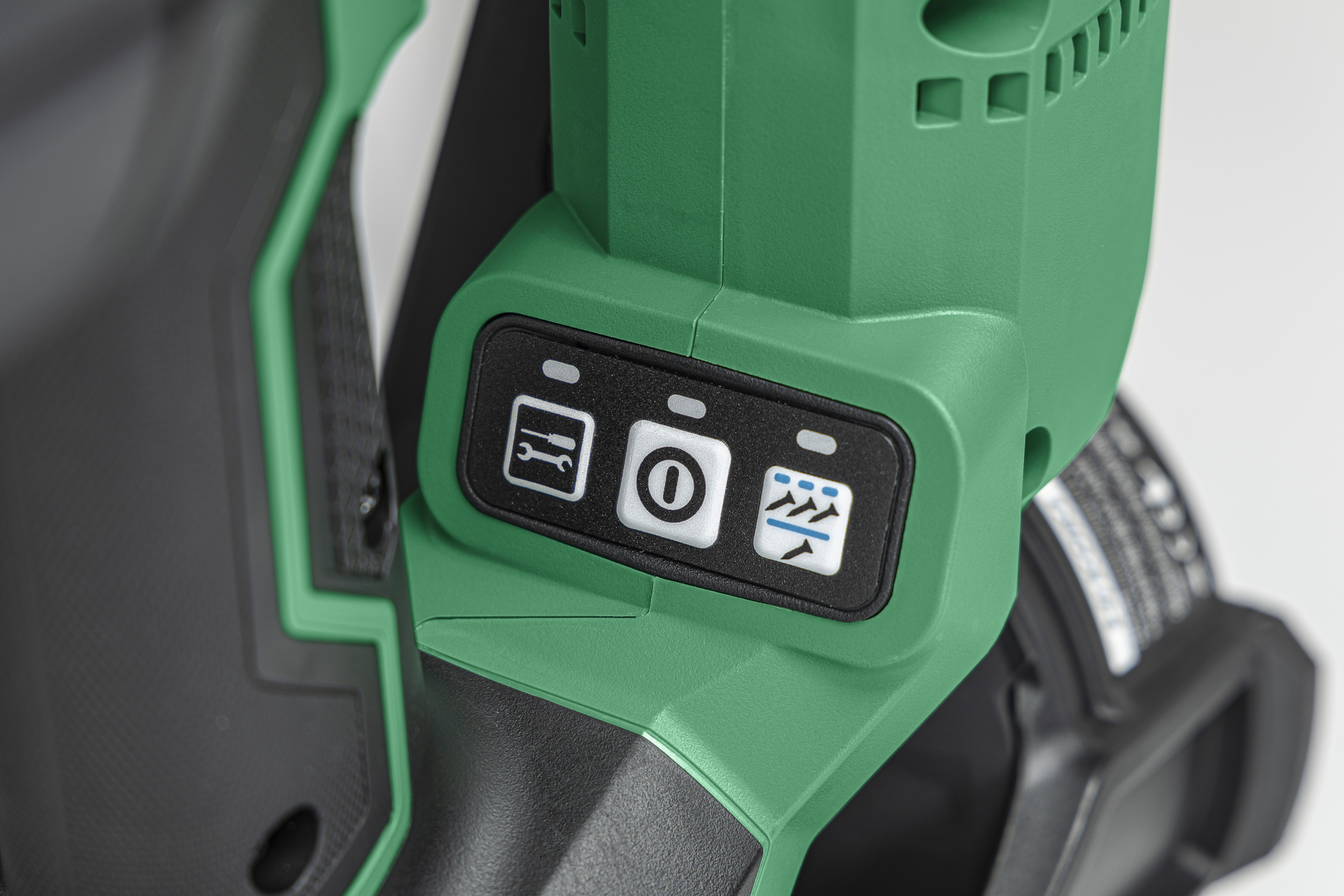 HiKOKI NV1845DA(Basic) (HSC IV) Akku Coil Dachpappnagler 15° -16° 4,3 Kg