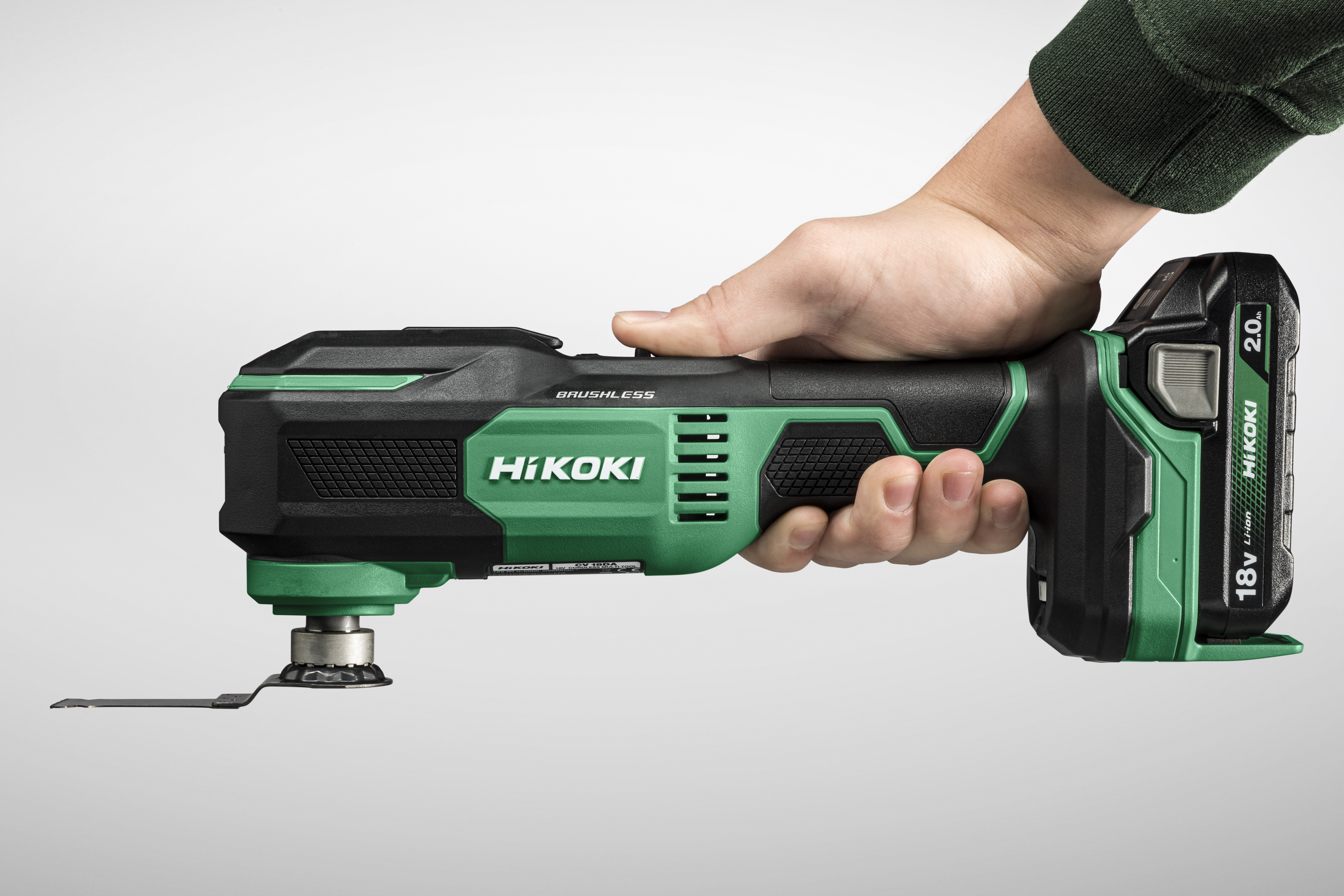 HiKOKI CV18DA(2.0) (HSC II) Akku Multi Tool inkl. Akkus und Ladegerät  brushless 1,3 Kg