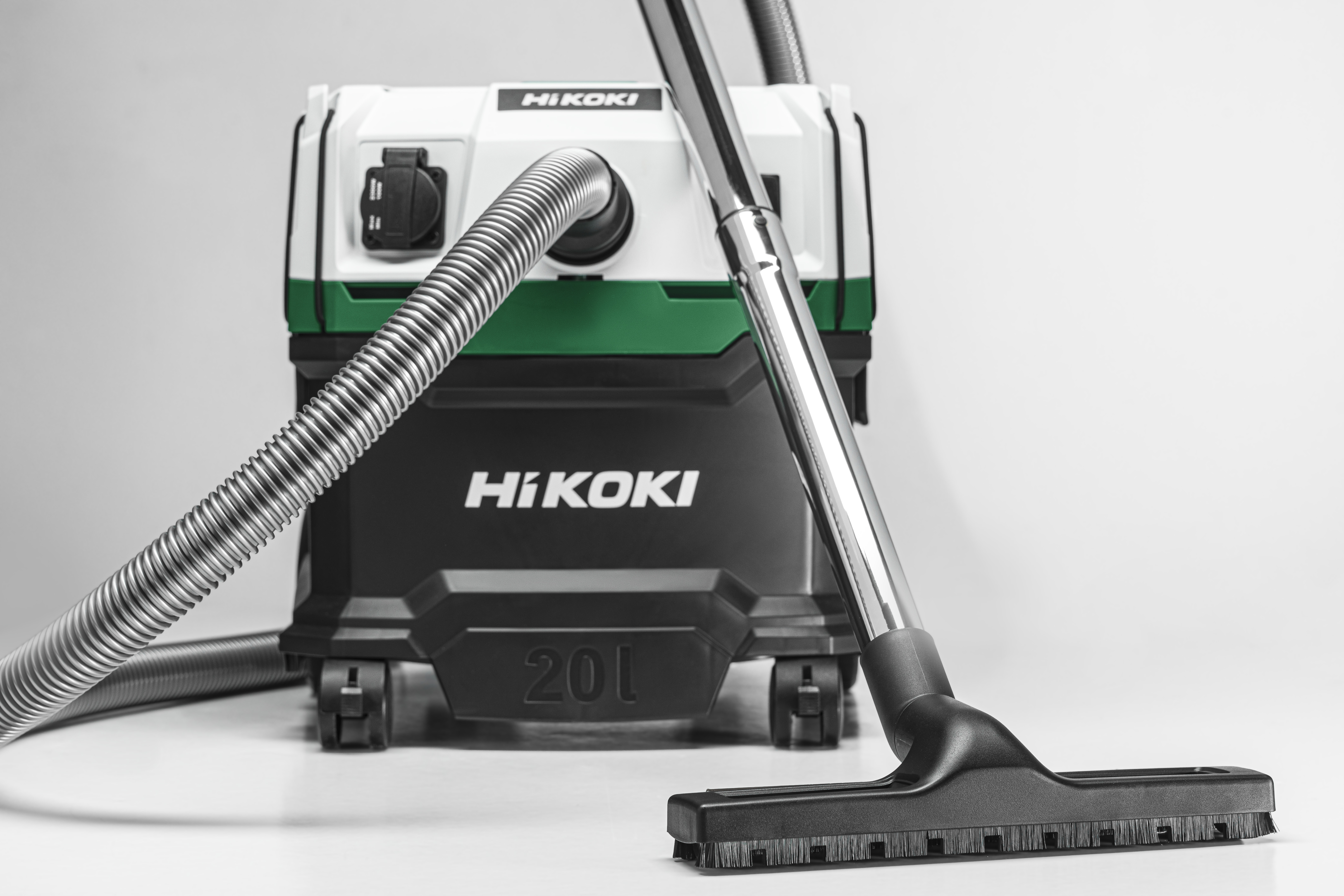 HiKOKI RP200YL (Karton) (20 Liter, L-Klasse) Nass- und Trockensauger 10,0 Kg Ein- /Ausschaltautomatik für Werkzeuge