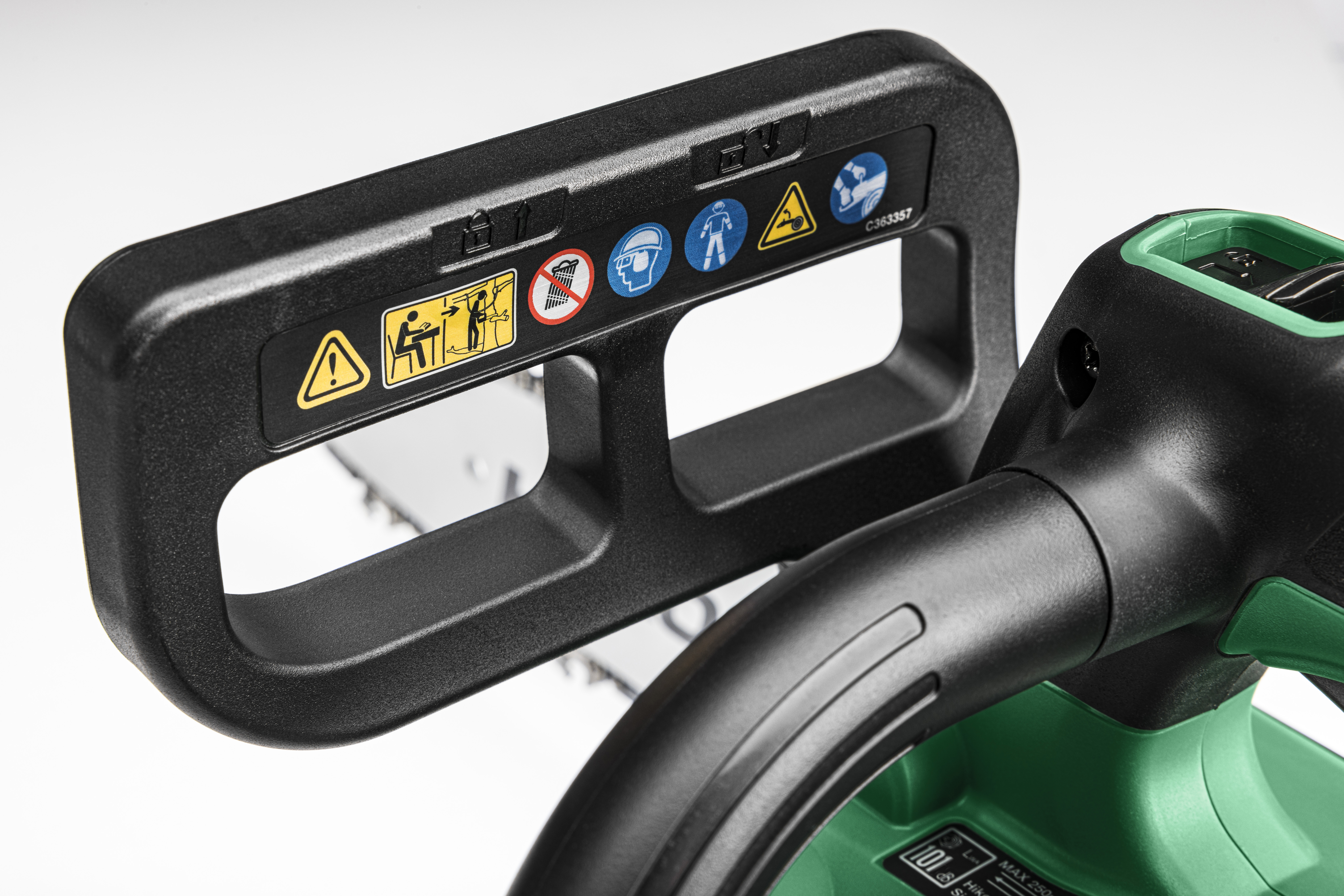 HiKOKI CS3630DC(Basic) (Karton) Akku Kettensäge 300 mm 2,5 Kg