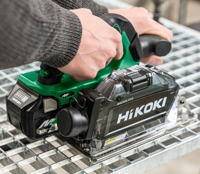 HiKOKI CD3605DA(Basic) (HSC IV) Akku Metall-Kreissäge 2,8 Kg 46mm