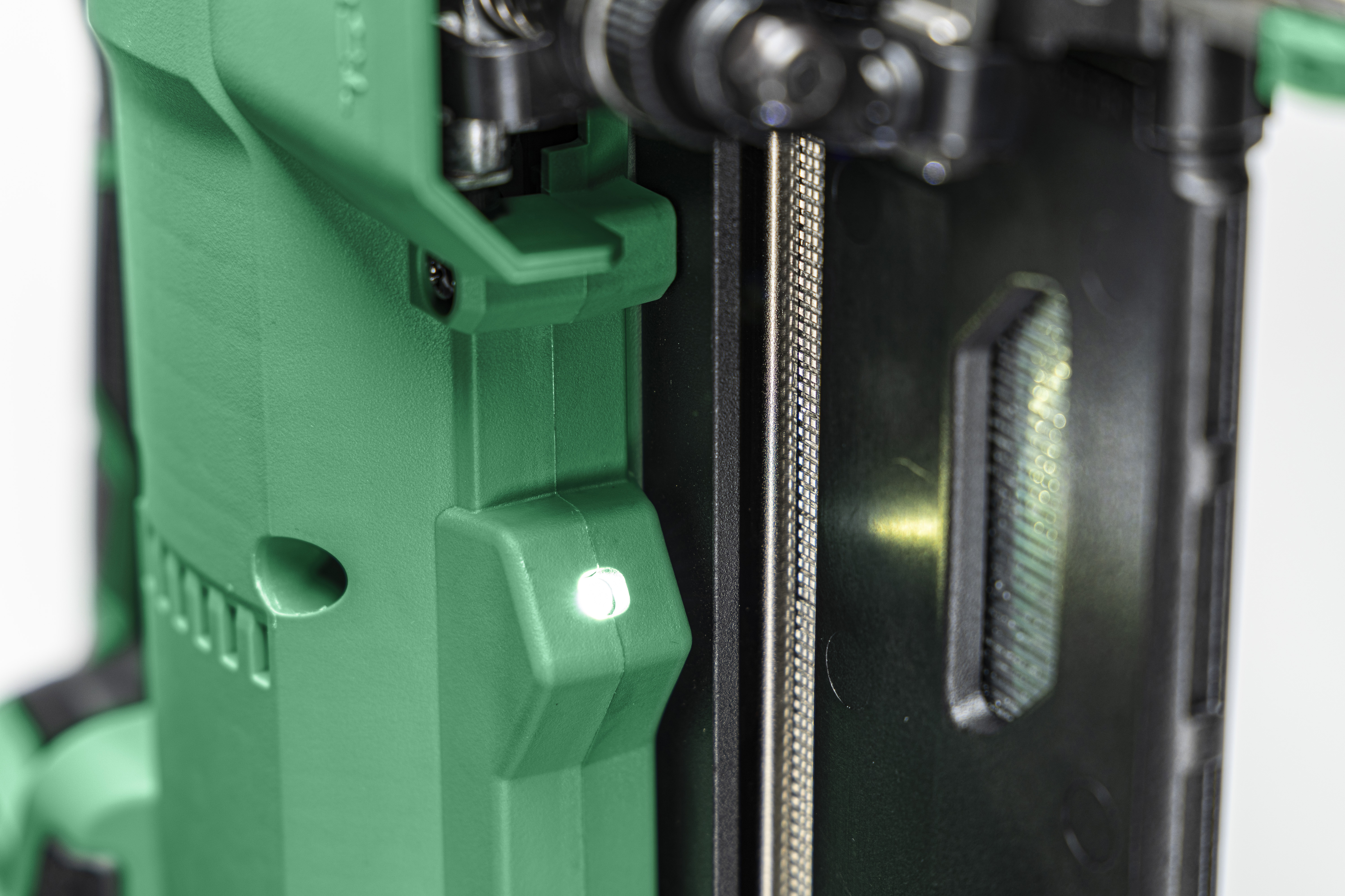 HiKOKI NT1865DSA(Basic) (HSC IV) Akku Stift Nagler 0° SK-Stift ( 16 GA )