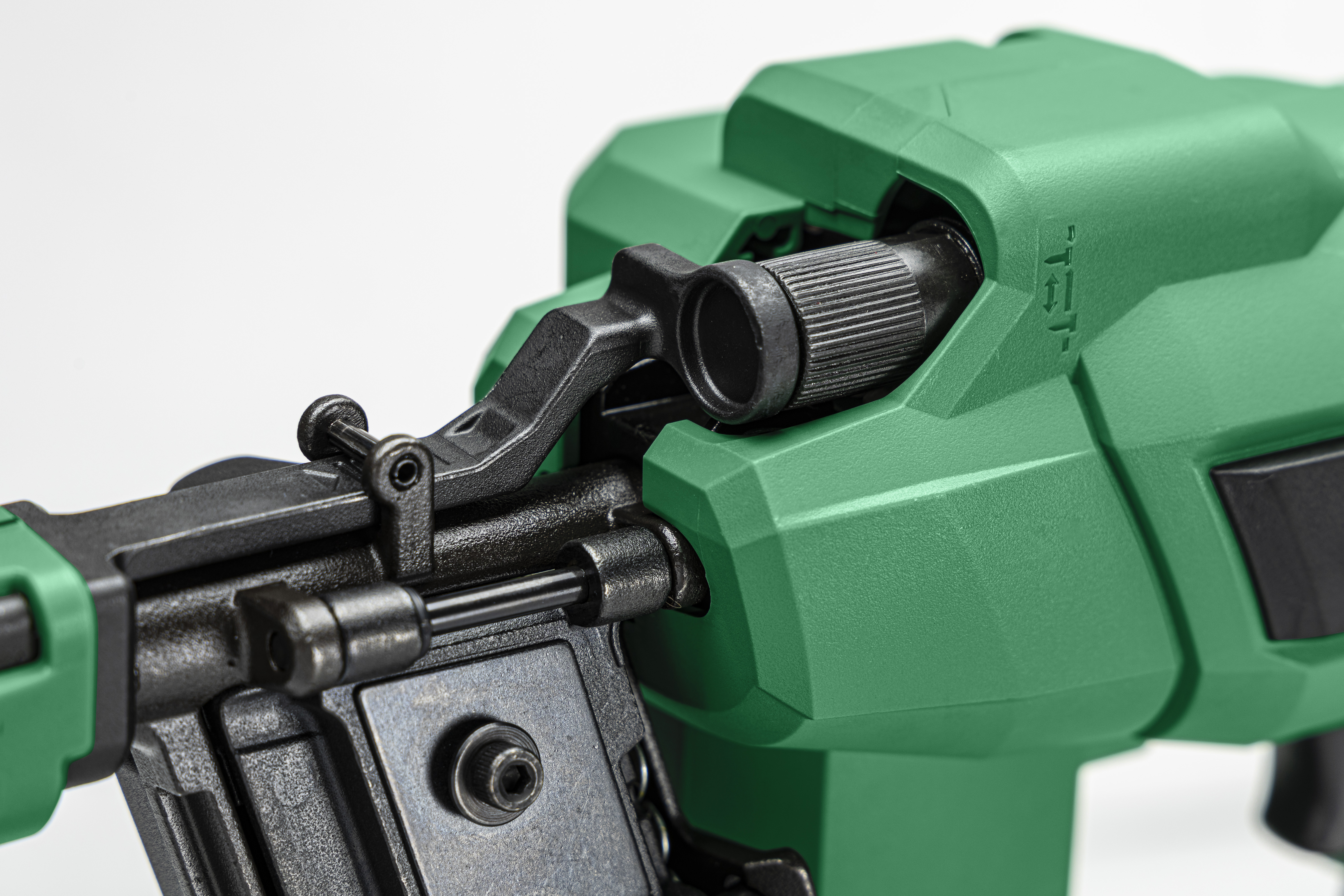 HiKOKI NV1845DA(Basic) (HSC IV) Akku Coil Dachpappnagler 15° -16° 4,3 Kg