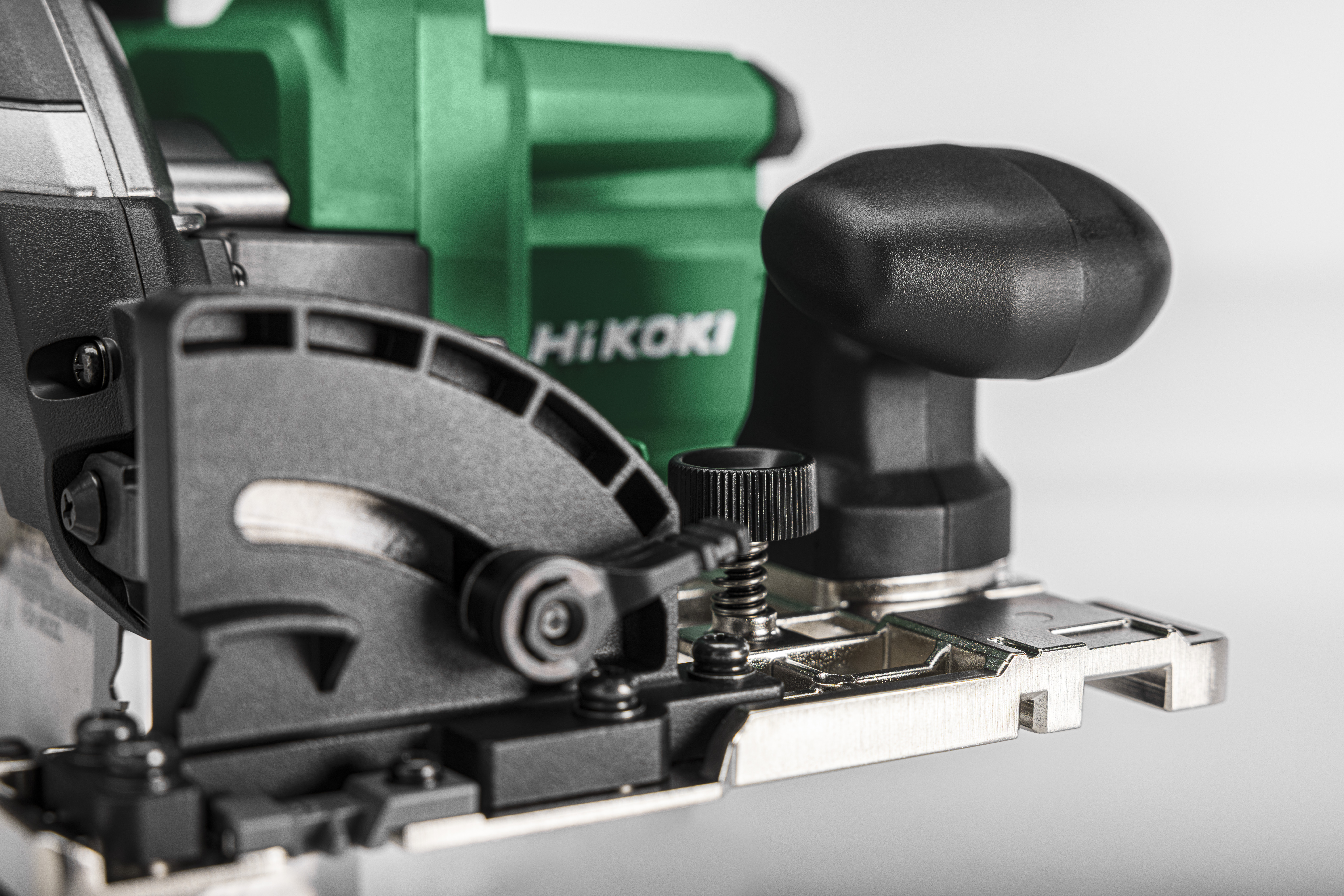 HiKOKI C1806DUM(Basic) (Karton) Akku Handkreissäge (brushless) 66 mm 3,2 Kg