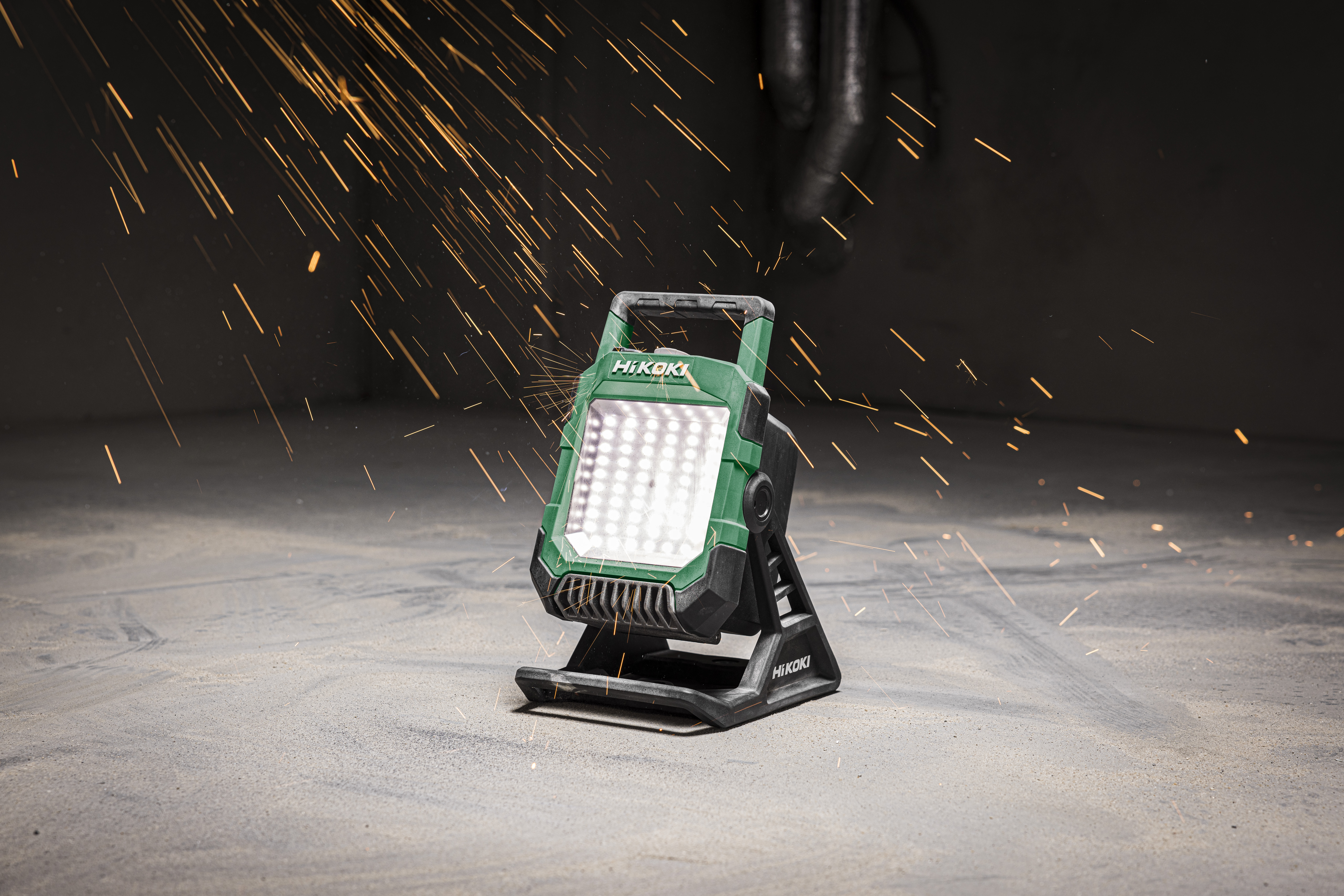 HiKOKI UB18DC(Basic) (Karton) Akku LED Baustell